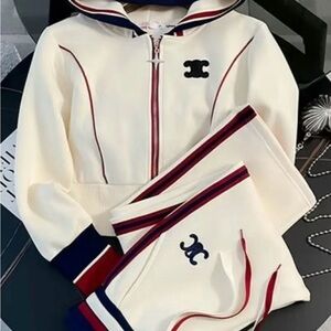 Women’s Hooded Tracksuit. Wide Leg Pants. Long Sleeve Zippered Short Jacket XL